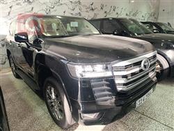 تۆیۆتا لاند کروزەر